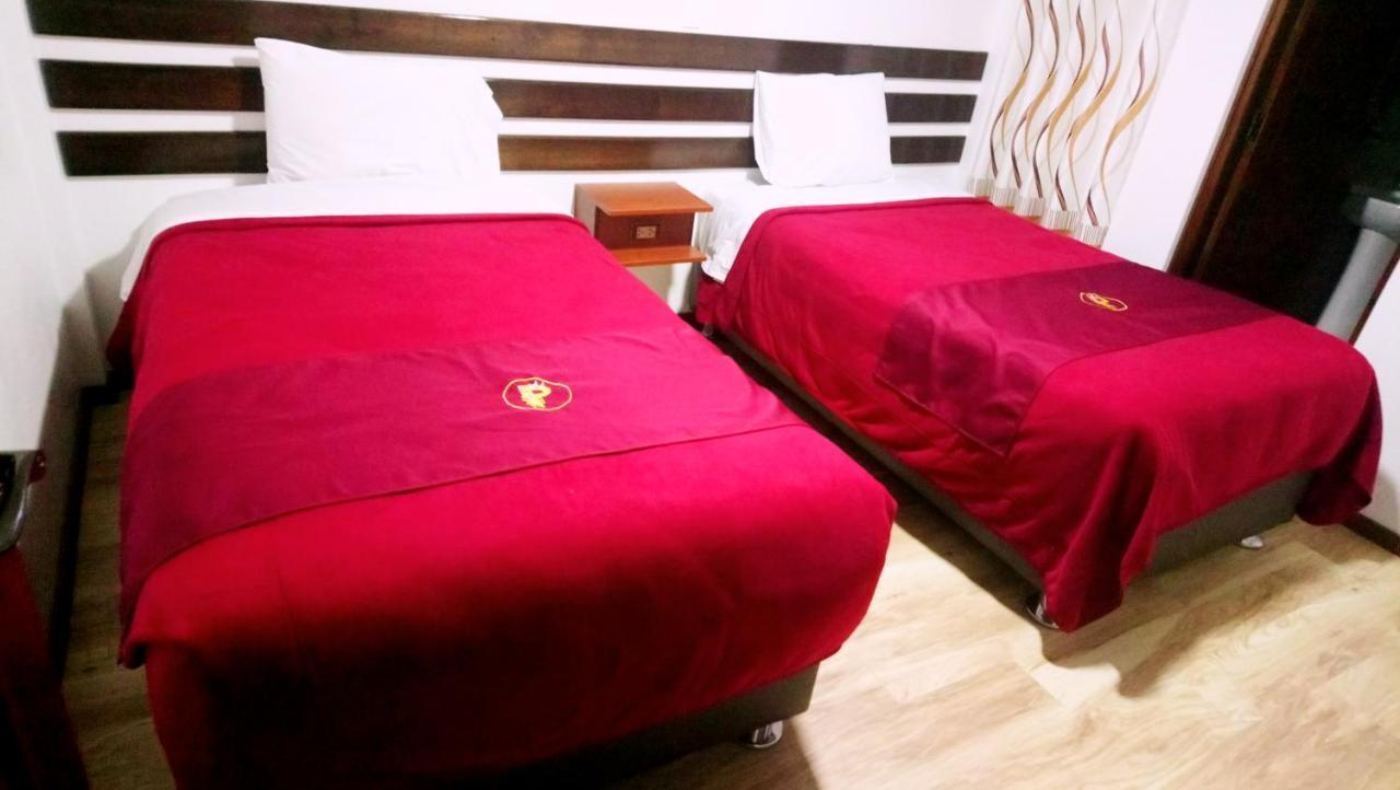 Pukantu Hostal Пуно Экстерьер фото