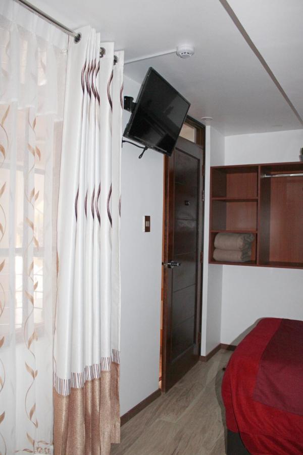 Pukantu Hostal Пуно Экстерьер фото